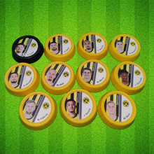 Lade das Bild in den Galerie-Viewer, KickTackTick Fußballfeld + KickTackTick Mannschaften