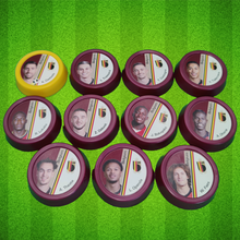 Lade das Bild in den Galerie-Viewer, KickTackTick Fußballfeld + KickTackTick Mannschaften