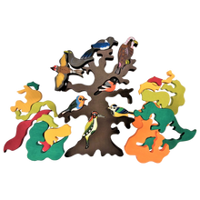 Lade das Bild in den Galerie-Viewer, Vogelbaum Europa - Frühling/Herbst