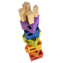 Load image into Gallery viewer, Kinderzimmer Ideen für Junge und Mädchen Baby Fauna Holzspielzeug Faunatrade FaunaToys FaunaPlay Regenbogen Turm